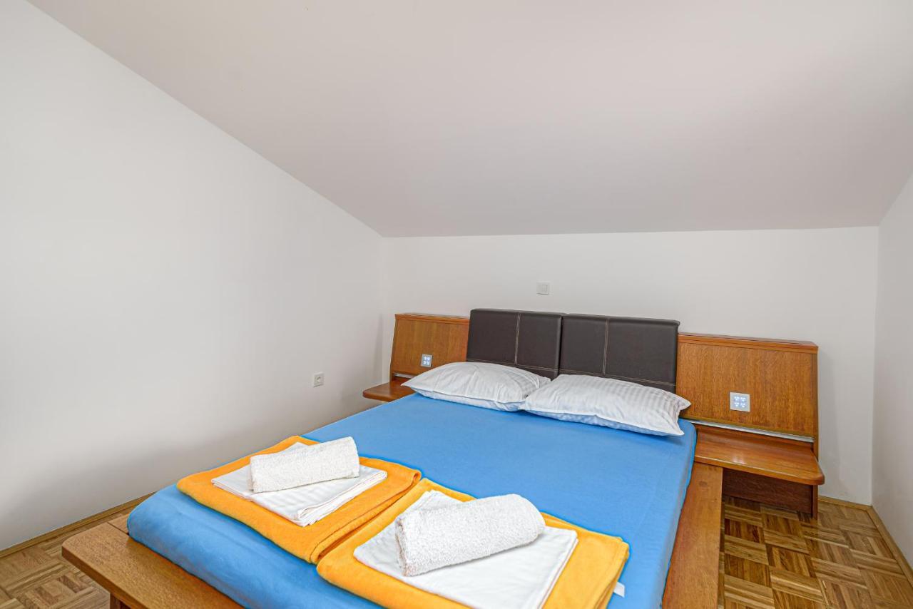 Appartamento Music House Novaglia Esterno foto